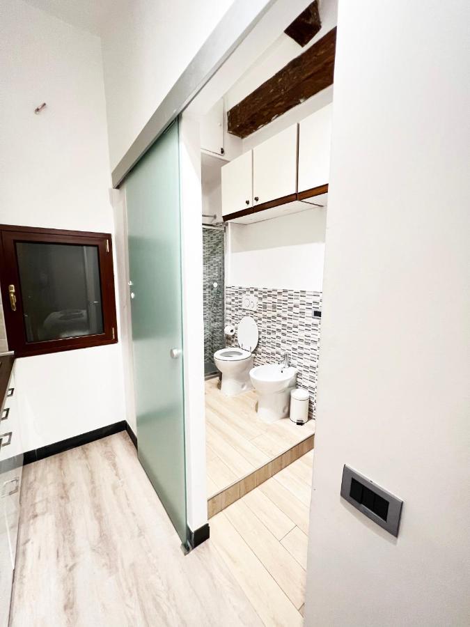 Garibaldi Apartment Genoa Bagian luar foto